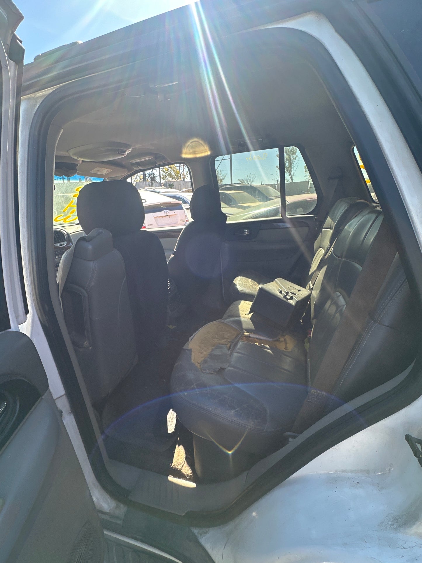 1/2 2002-2009 GMC Envoy | All Parts A - F | SKU #: M17973