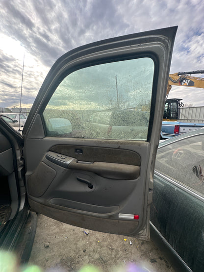 2000-2006 GMC Yukon - Stock #: M18262