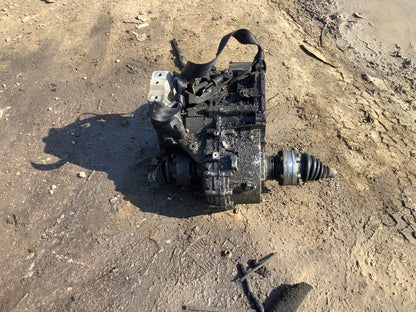 2002-2005 VOLKSWAGEN JETTA - AUTOMATIC TRANSMISSION - #S3214