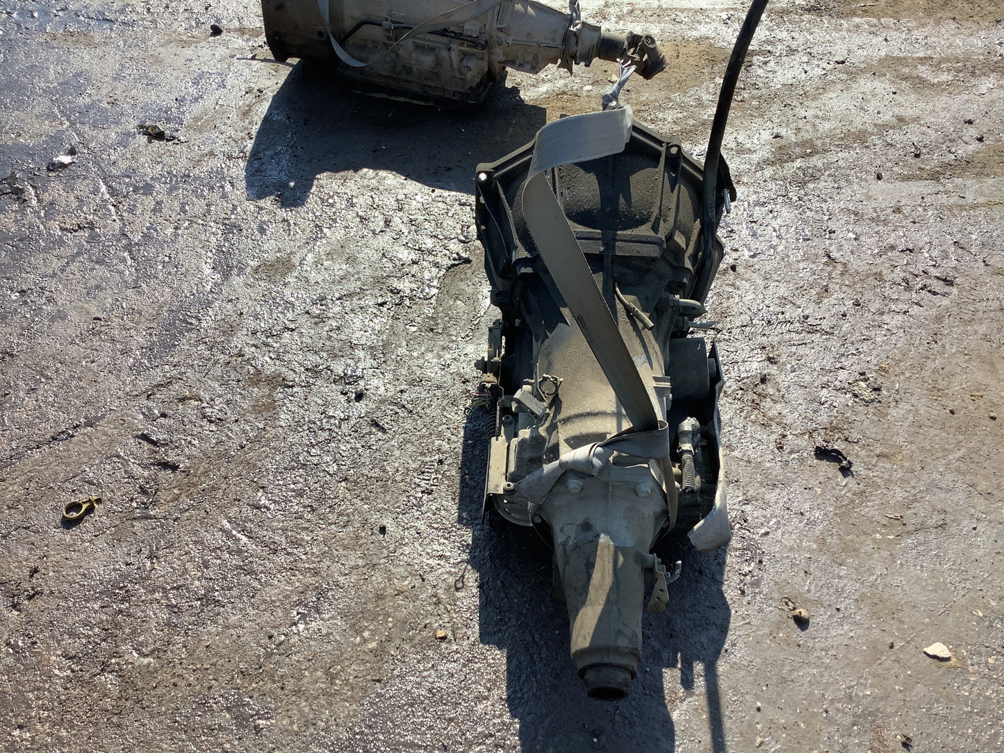 2000-2006 CHEVY TAHOE - AUTOMATIC TRANSMISSION -#M17621