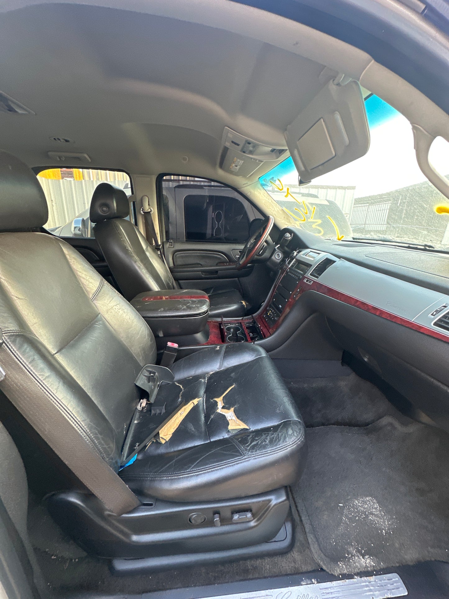 2007 - 2011 Cadillac Escalade - Stock #: M18216 MXH-6