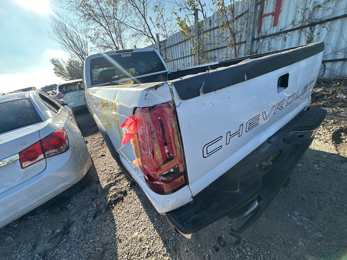 2004 CHEVY SILVERADO 2500 - Stock # M18119