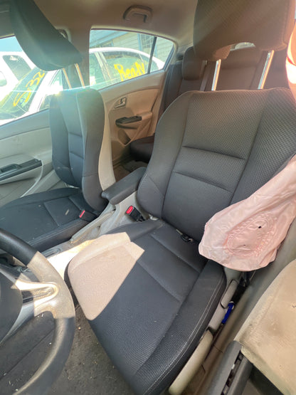 1/2 2010 - 2014 Honda Insight | All Parts A - F | SKU #: M17604