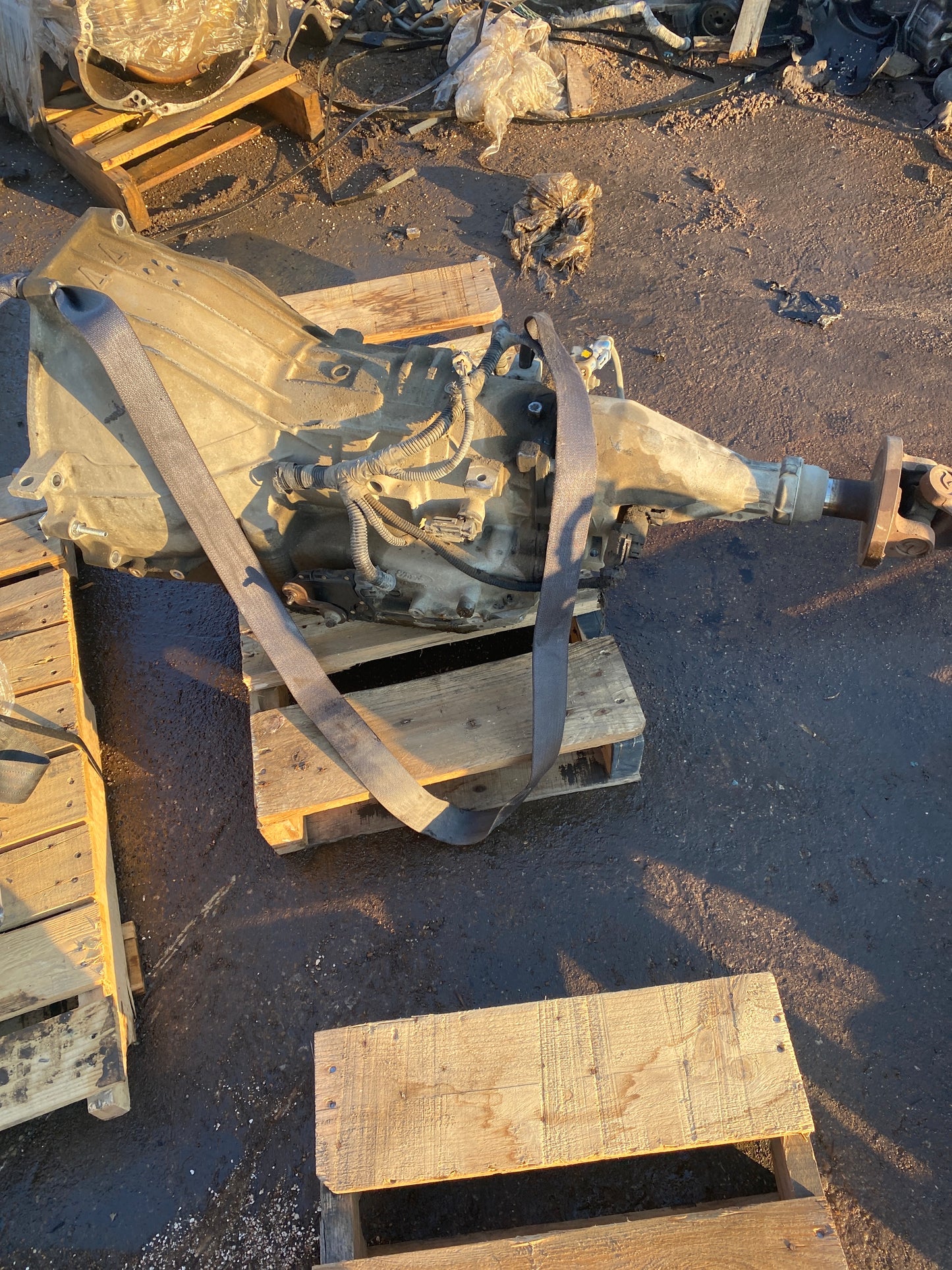 1998 FORD EXPEDITION - AUTOMATIC TRANSMISSION - #M17790