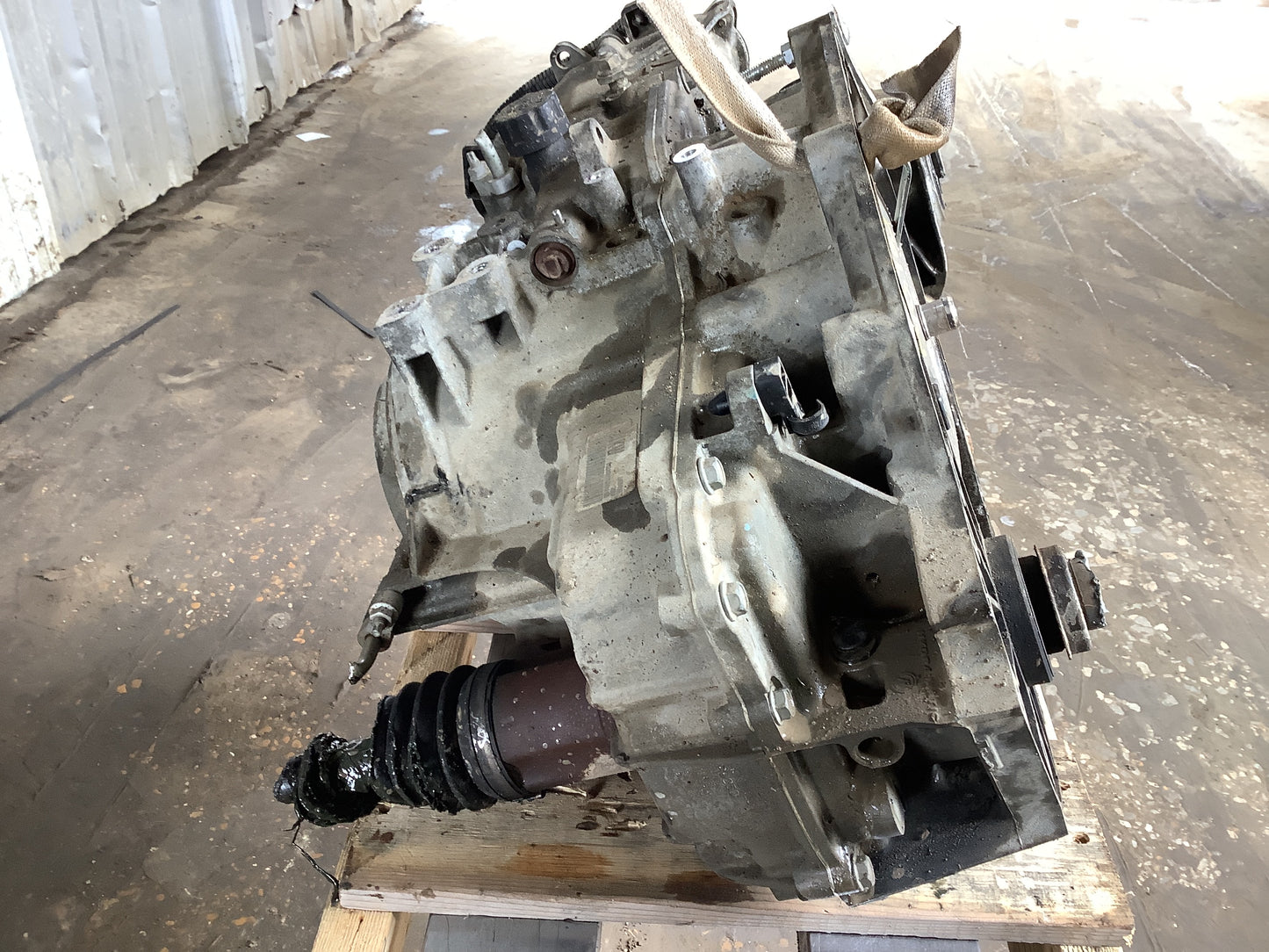 2012 GMC TERRAIN  -  AUTOMATIC TRANSMISSION - #M18963