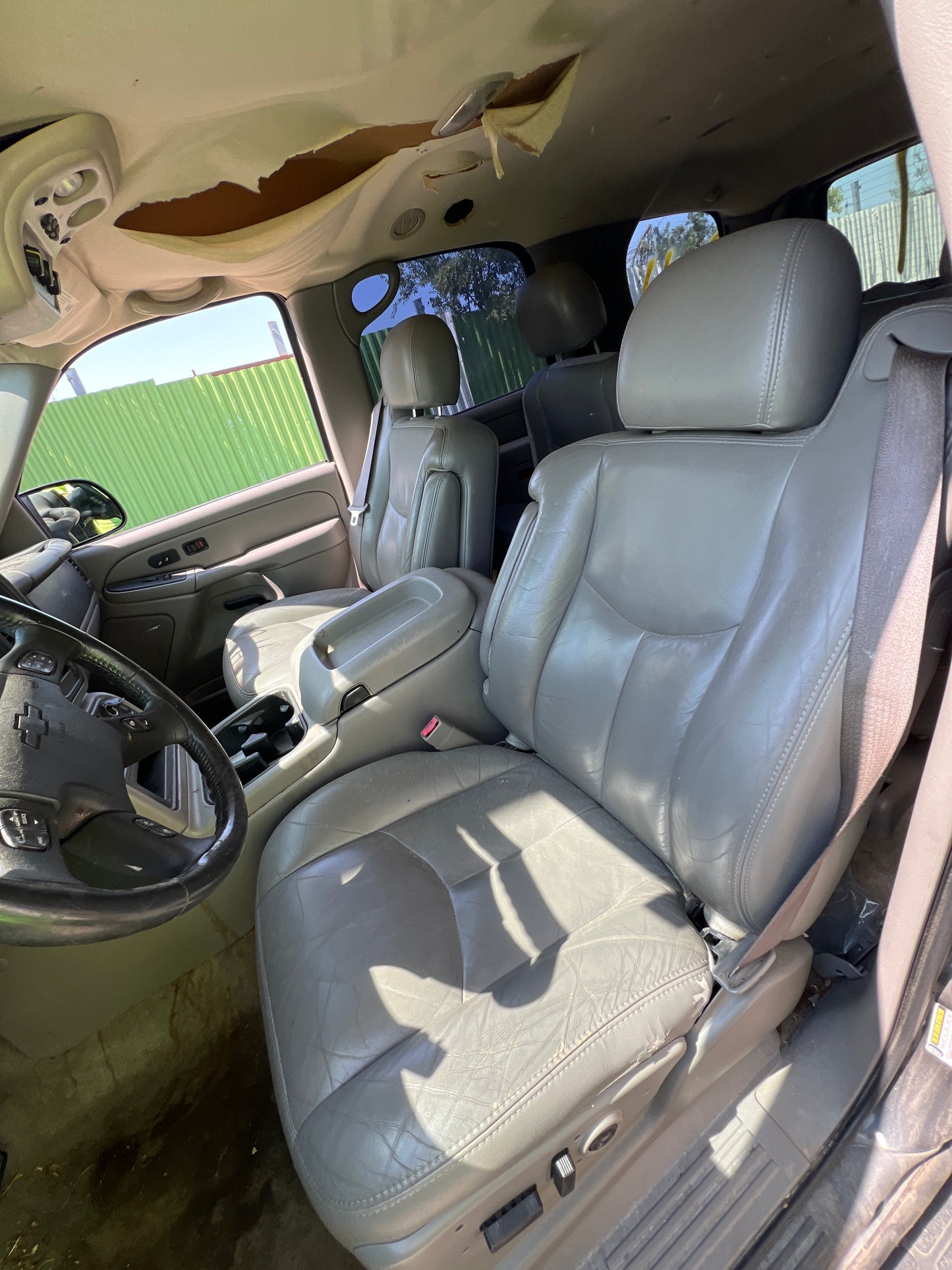 1/2 2000-2006 CHEVROLET TAHOE | All Parts A - F | SKU # M17621