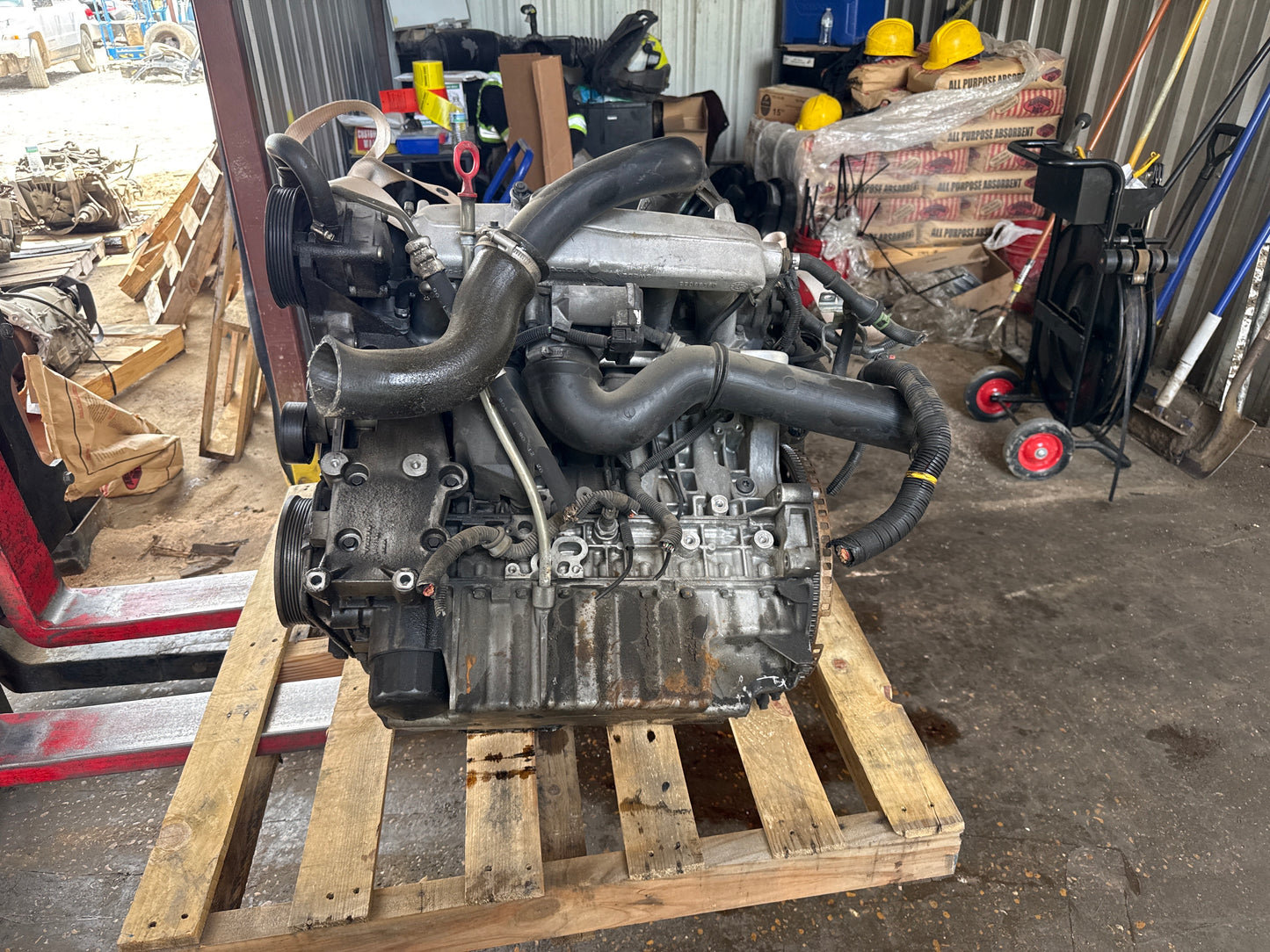 2004-2009 VOLVO XC70  -  2.5 L ENGINE - #M18915