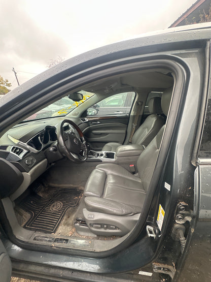 2010 CADILLAC SRX - Stock # M18057