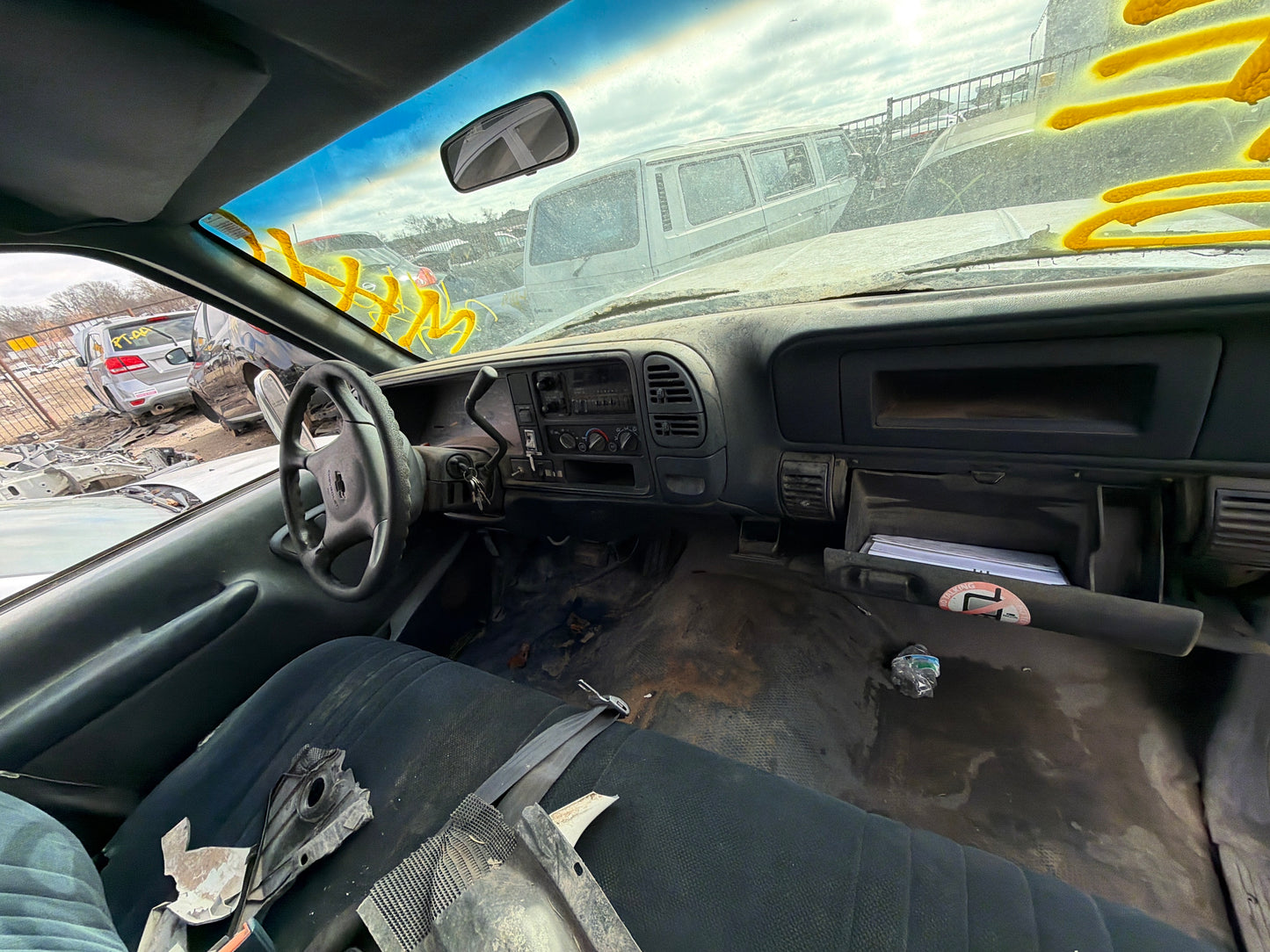 1995 - 2000 Chevrolet Silverado - Stock #: M18540 MH-10