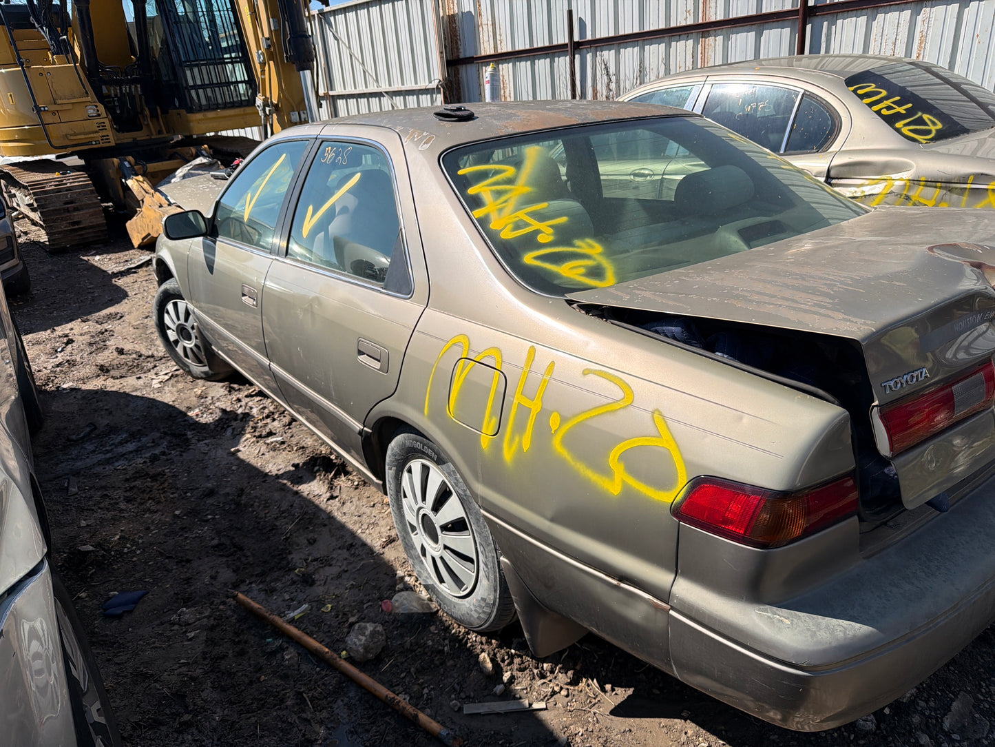 1997-1999 Toyota Camry - Stock #: M18550