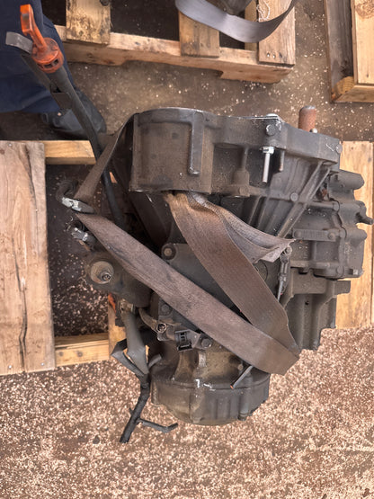 2000-2004 TOYOTA AVALON - AUTOMATIC TRANSMISSION -#M18148