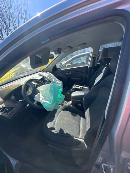 1/2 2010 HYUNDAI TUCSON | All Parts A - F | STK# M17918