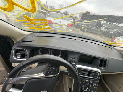 2013 Volvo S60 - Stock #: M18218 - MXH-8