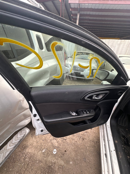 2015-2017 Chrysler 200 - Stock #M18221