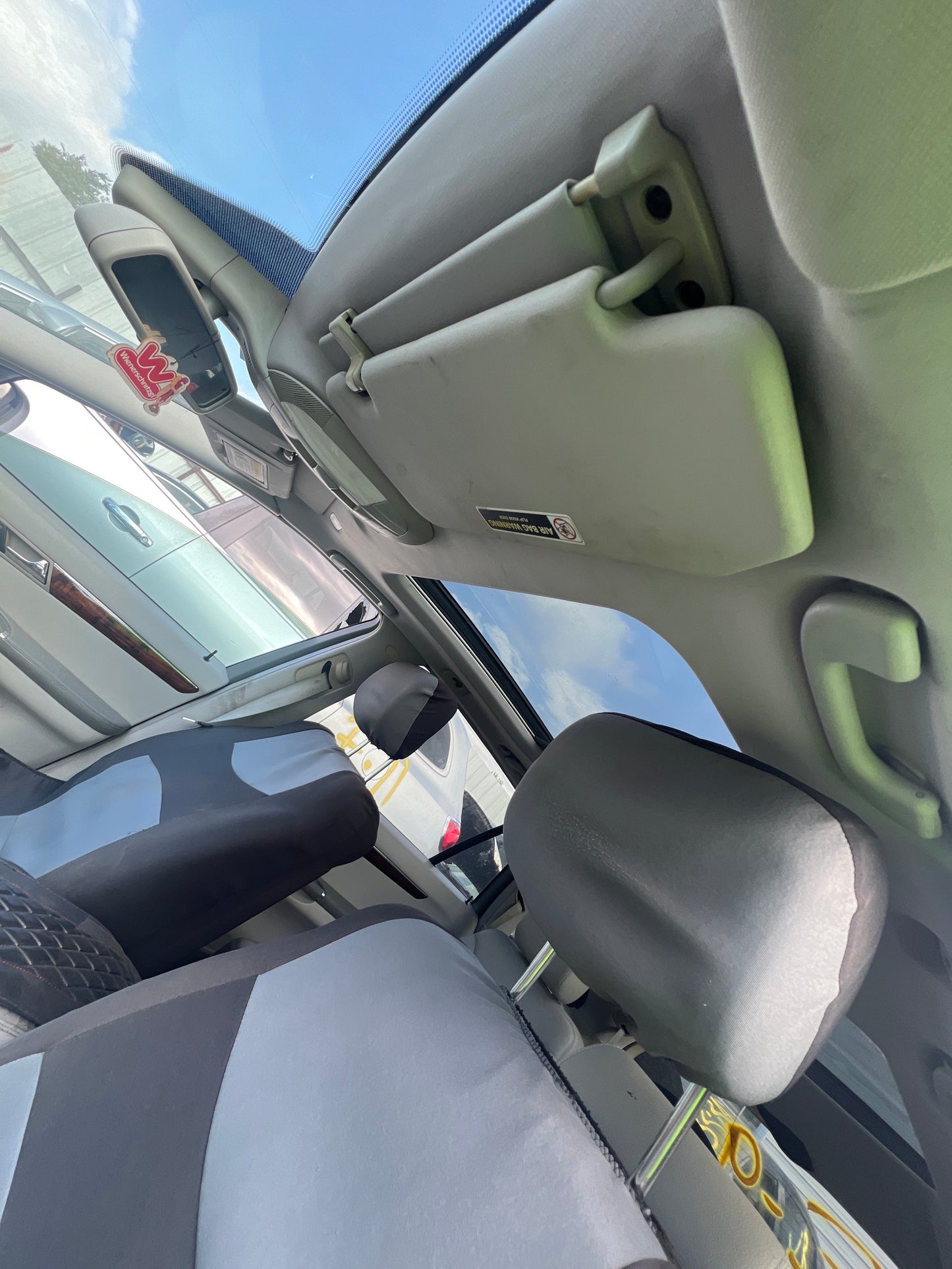 1/2 2006 Mercedes Benz R Class | All Parts A - F | STK # M17679