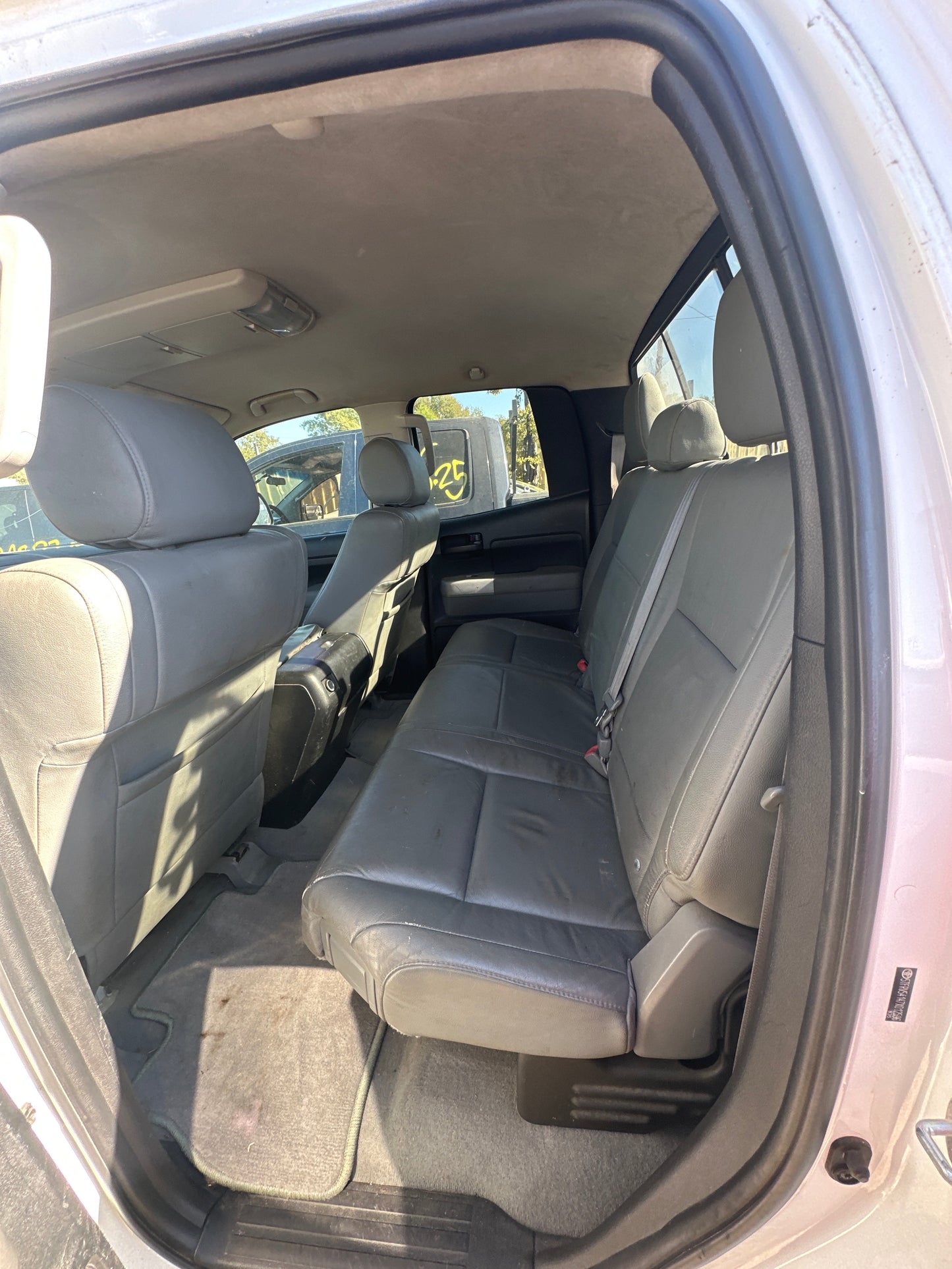 1/2 2007 TOYOTA TUNDRA | All Parts A - F | STK# M17912