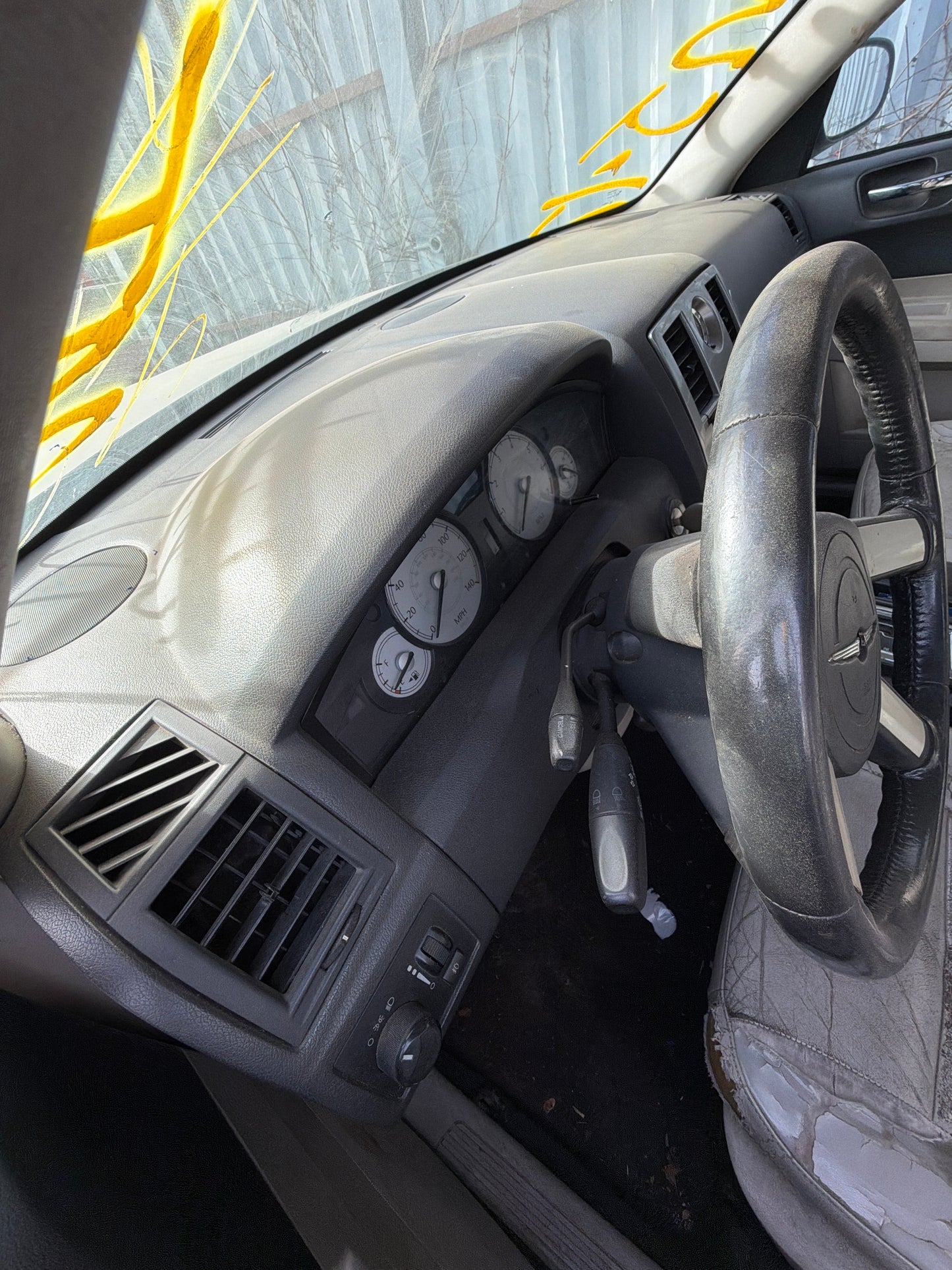 2006 Chrysler 300 - Stock #:M18582 - MJ-12