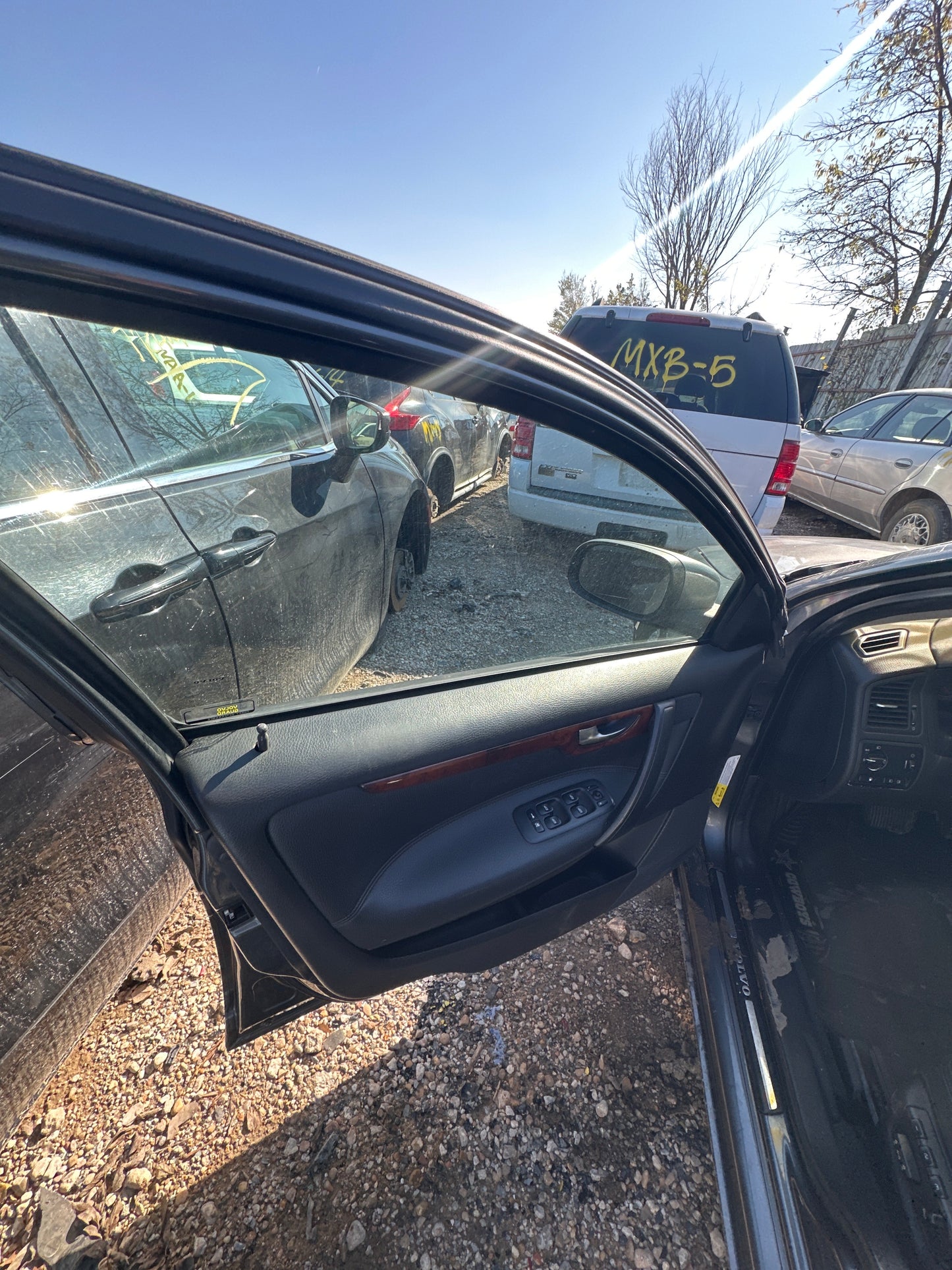 2001-2009 VOLVO S60- Stock #: M18082