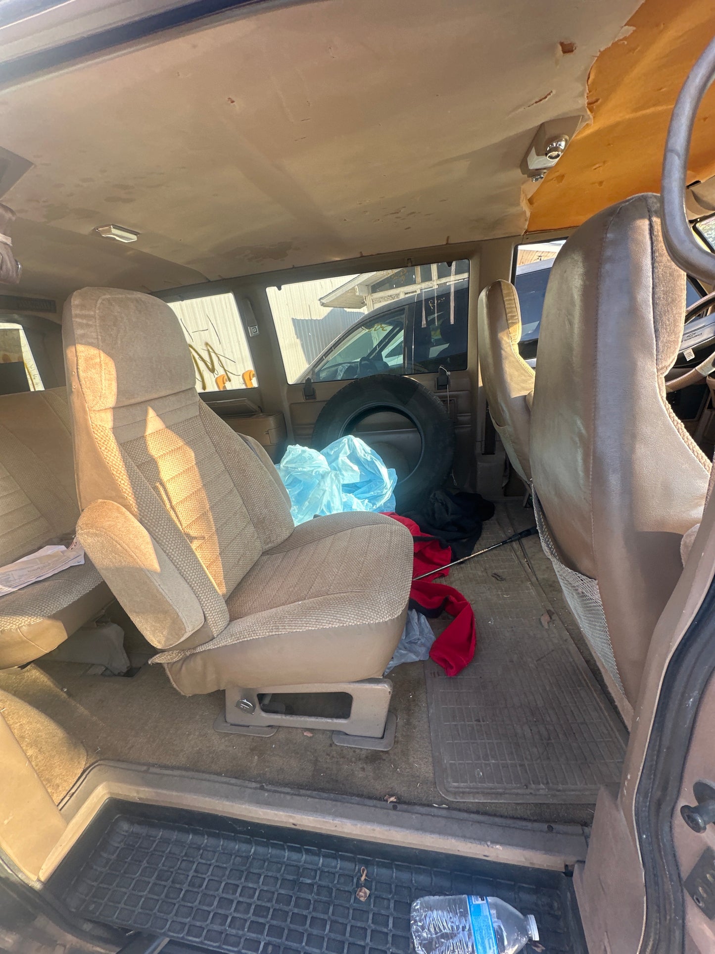 1994 - 2005 Chevrolet Astro - Stock #: M18421 MB-11