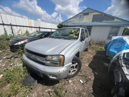 1/2 2002-2009 CHEVROLET TRAILBLAZER | All Parts A - F | SKU #: M17592