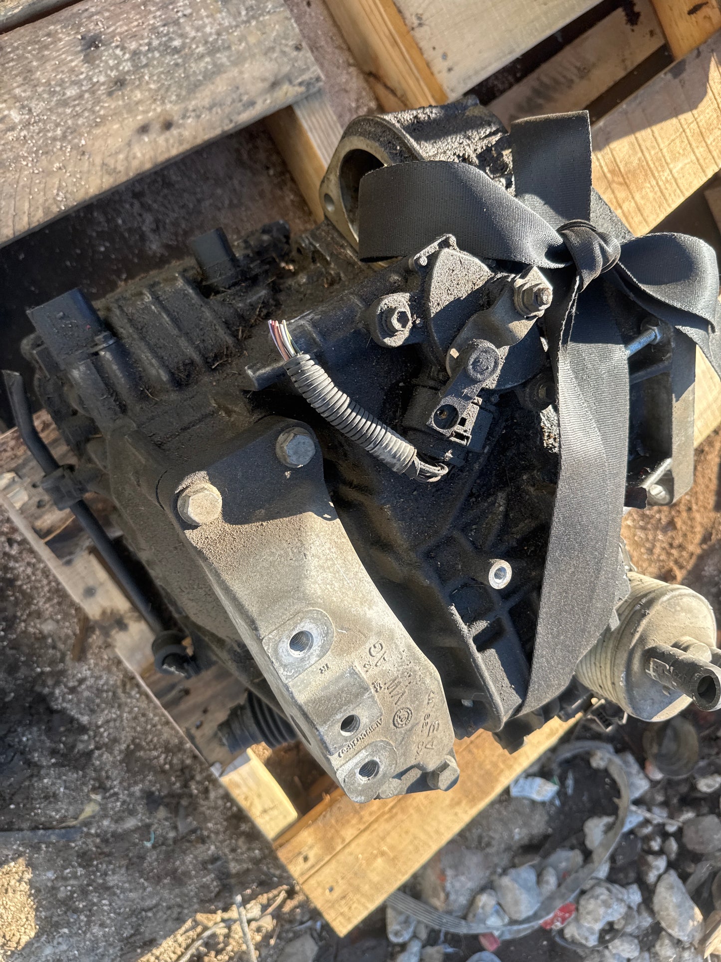 2010 VOLVO XC60 - TRANSMISSION - # M18251