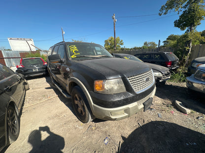 1/2 2005 FORD EXPEDITION | All Parts A - F | STK # M17796
