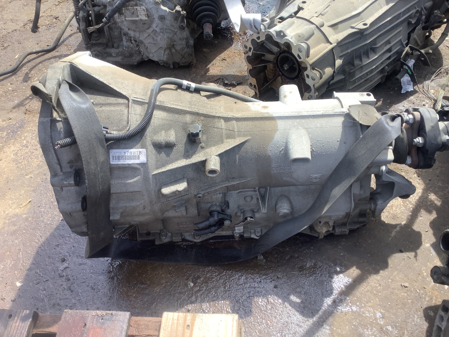 2014-2015 BMW X1  -  AUTOMATIC TRANSMISSION - #M18607