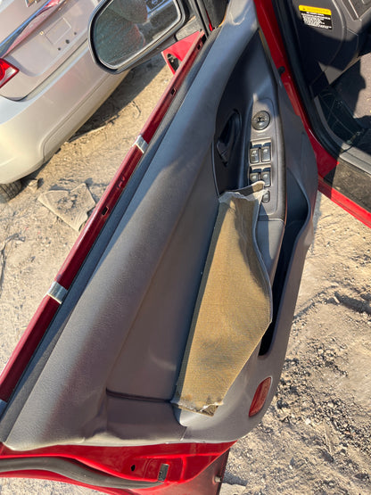 1/2 2001 - 2006 Hyundai Elantra | All Parts A - F | SKU #: M17651 - D-1