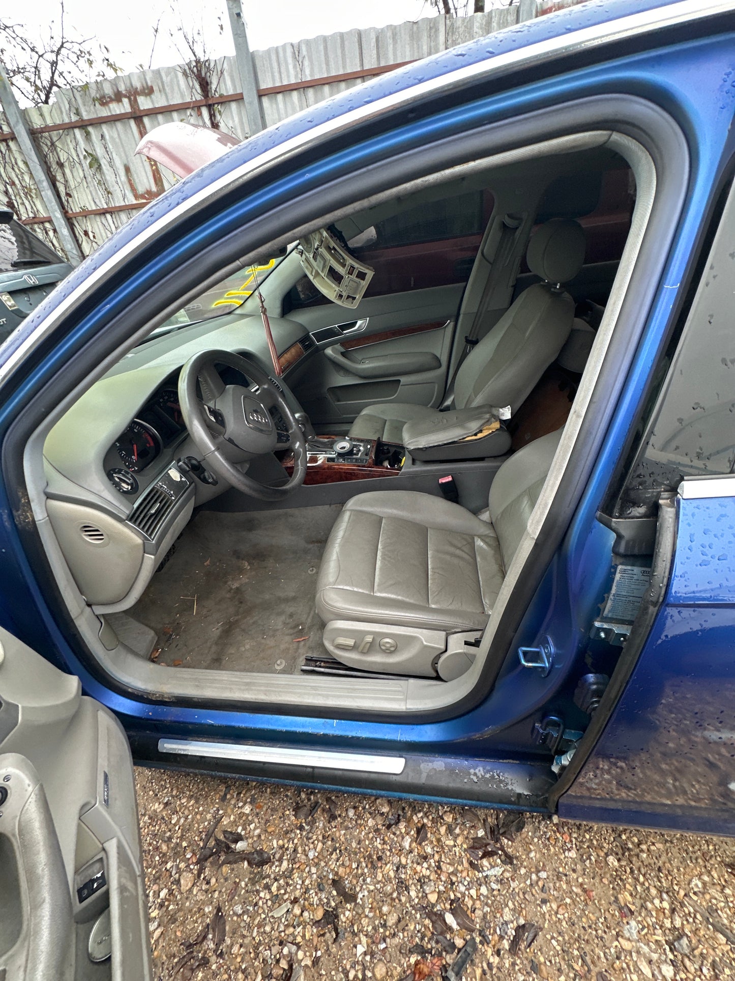 2006 Audi A6 - Stock #:M18021 - V-11