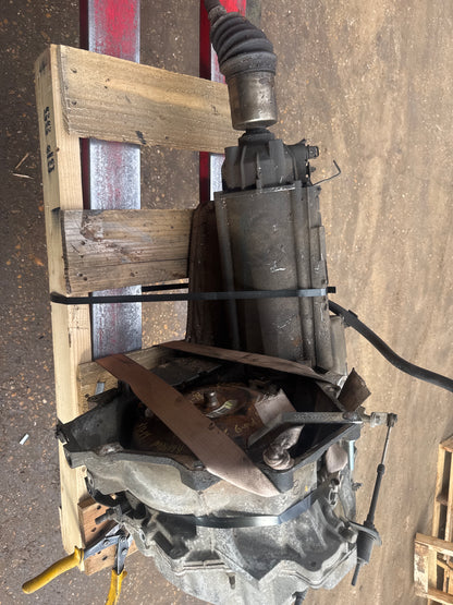 2006 PONTIAC GRAND PRIX- AUTOMATIC TRANSMISSION -#M18144