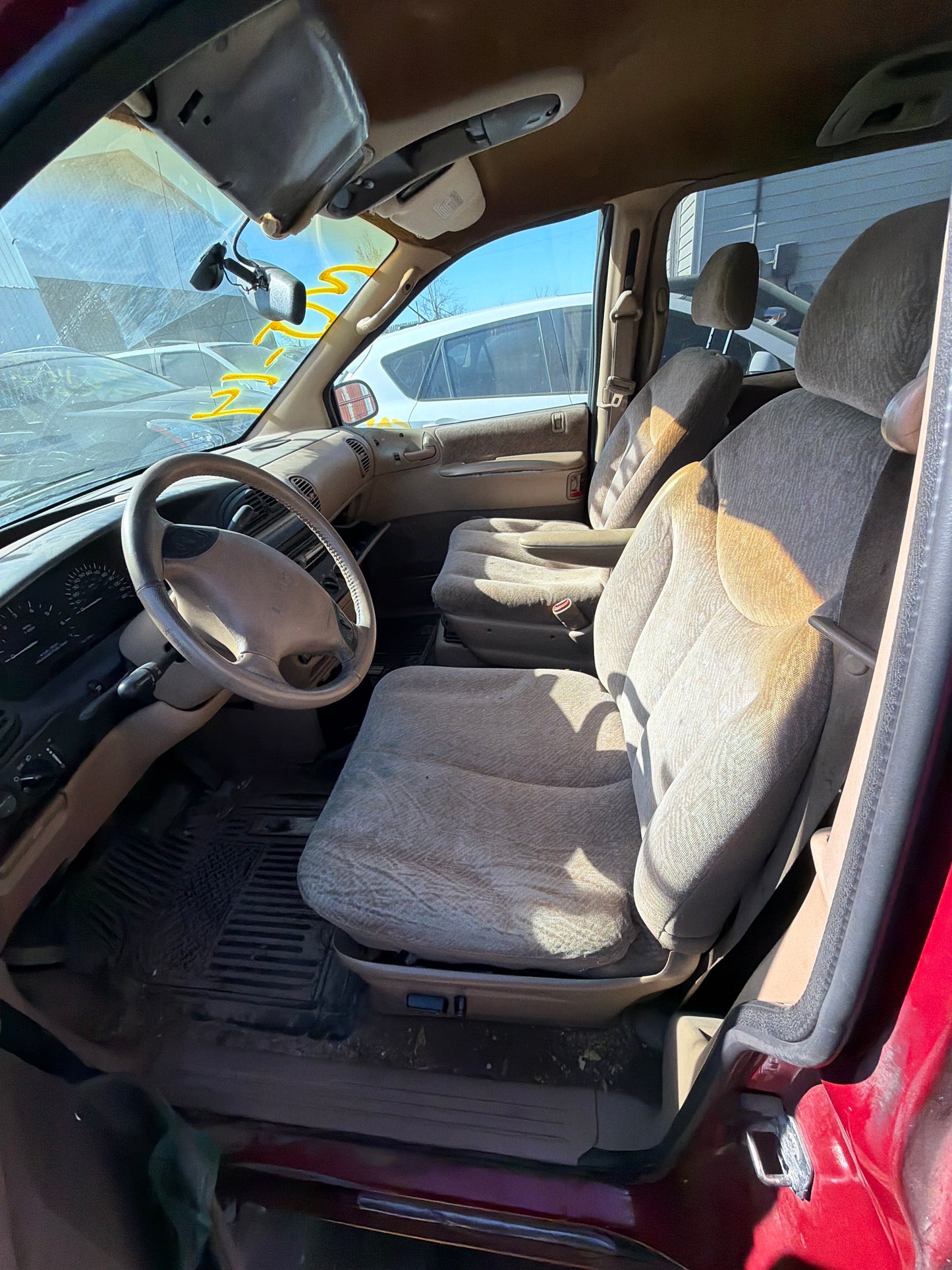 1998 Dodge Caravan - Stock #: M18584 - MJ-14