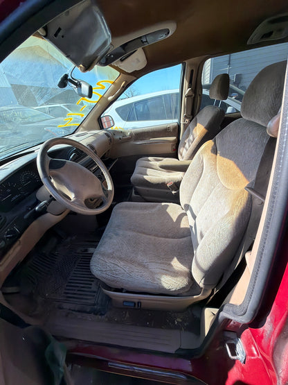 1998 Dodge Caravan - Stock #: M18584 - MJ-14