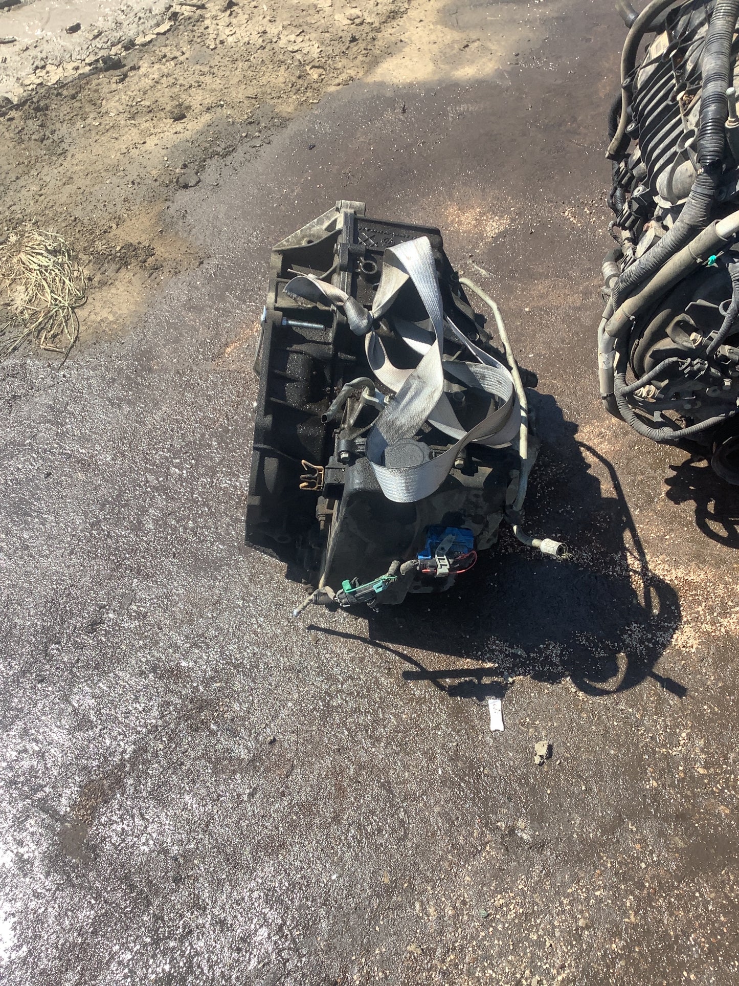 2008-2011 BUICK ENCLAVE- AUTOMATIC TRANSMISSION -#M17582