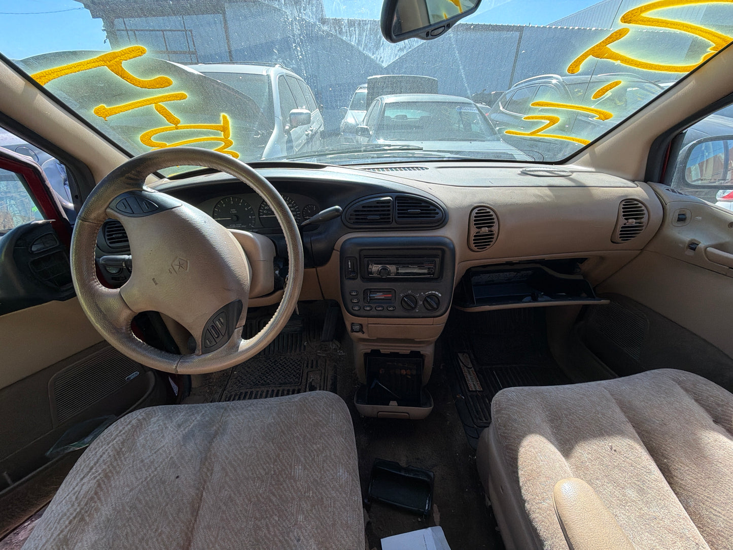 1998 Dodge Caravan - Stock #: M18584 - MJ-14