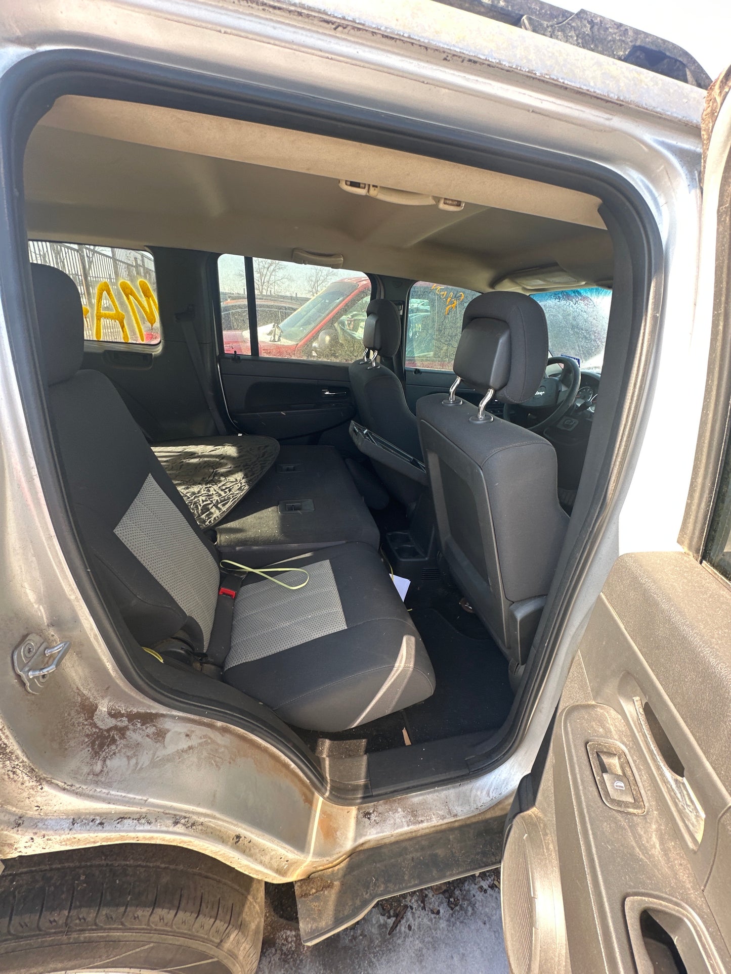 2008-2012 JEEP LIBERTY- PARTING OUT- MA-18- # M18408