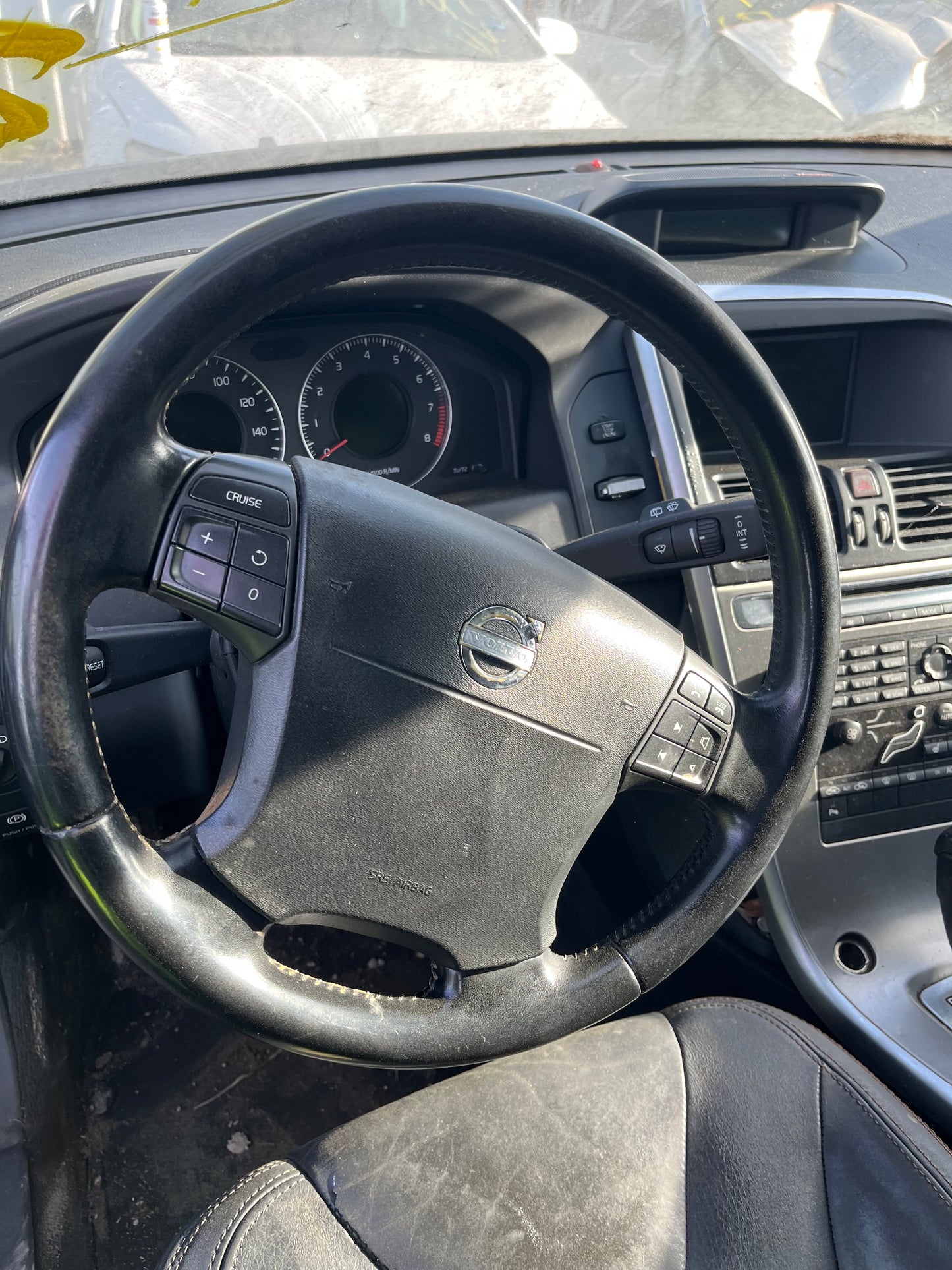 2010 VOLVO XC60 - STOCK #: M18479