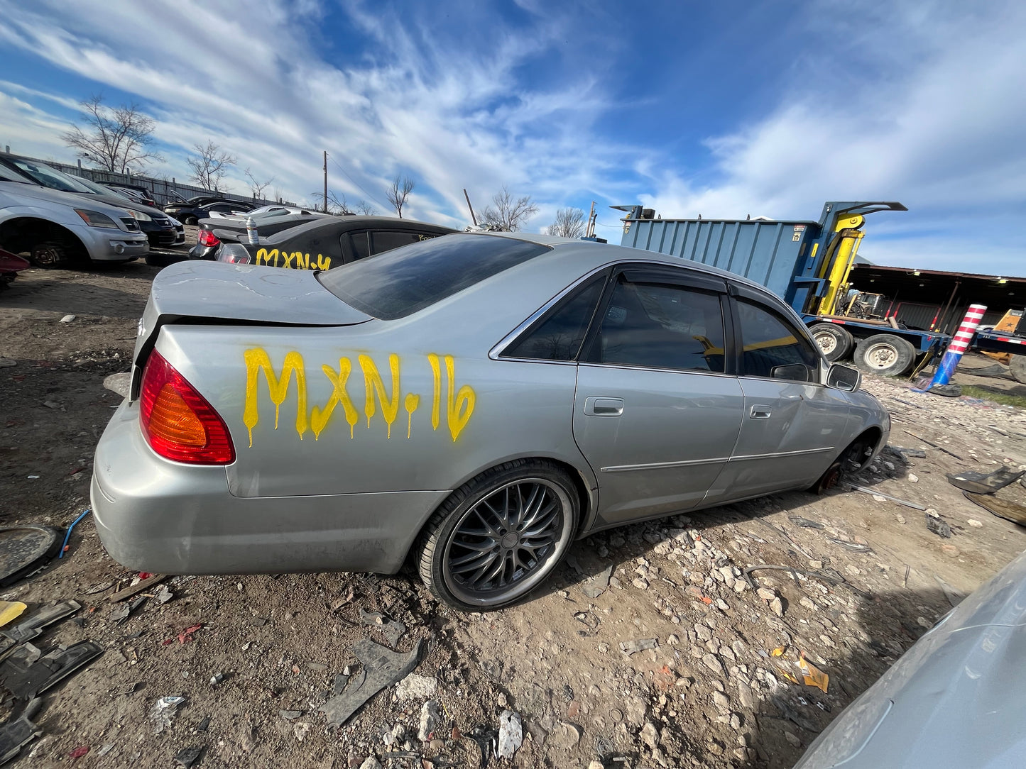 2000-2004 Toyota Avalon - Stock #: M18346