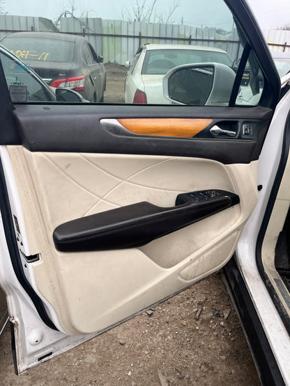 2015-2018 LINCOLN MKC - #M18271