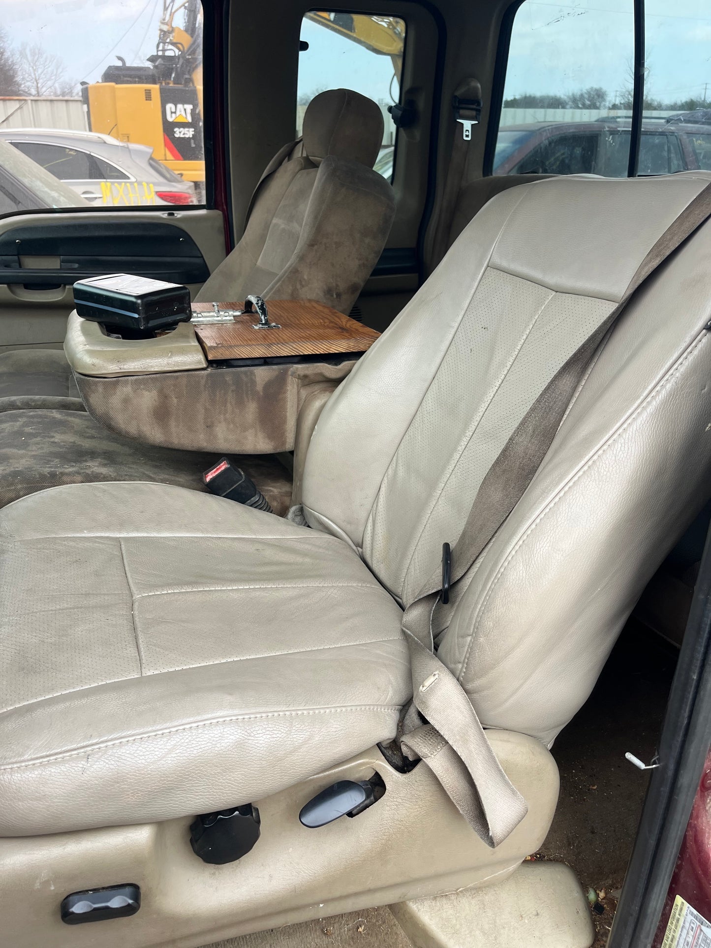 2005 Ford F250 - Stock #: M18519 - MXH-9