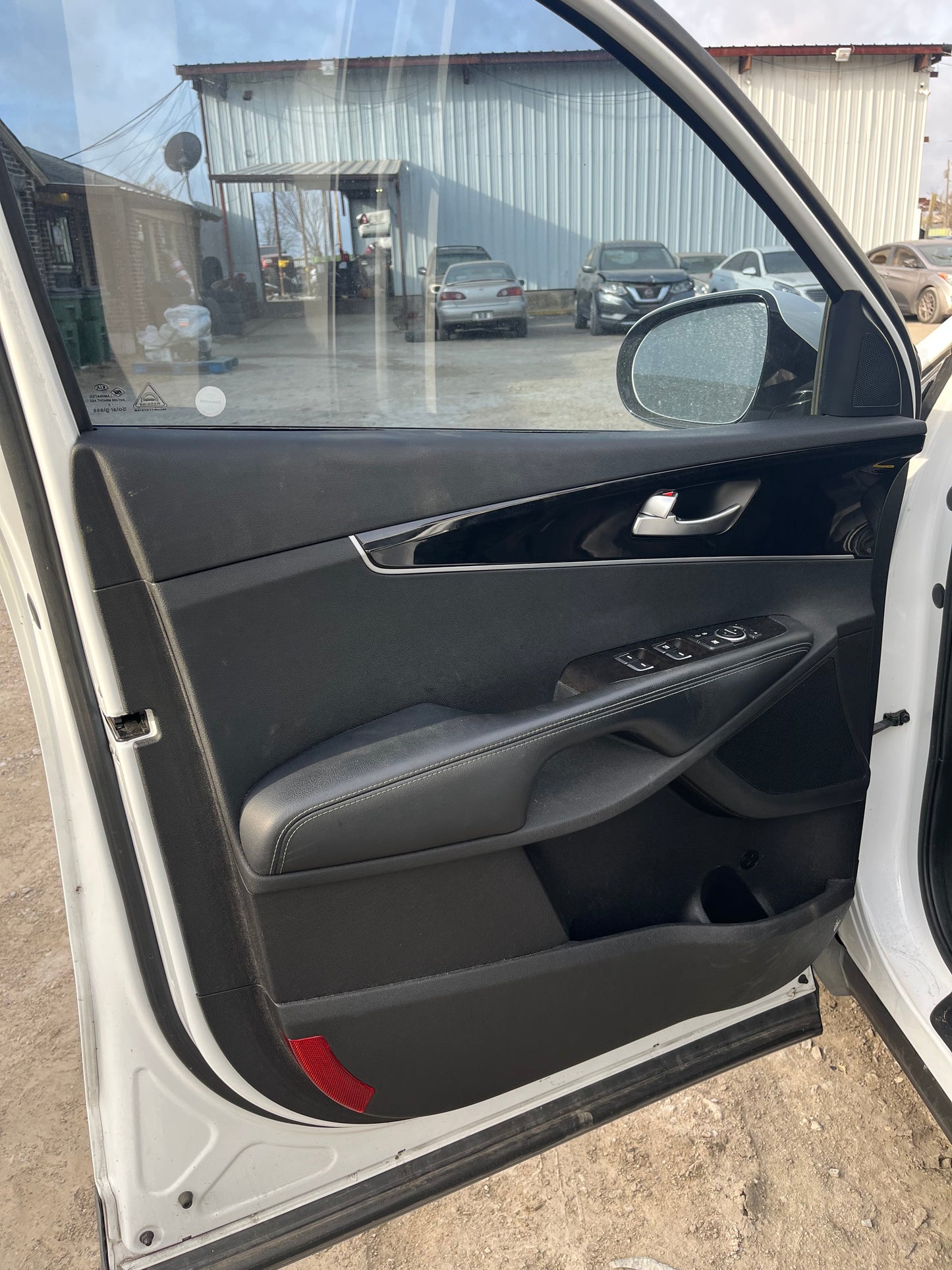 2017 KIA SORENTO - STOCK #: M18557