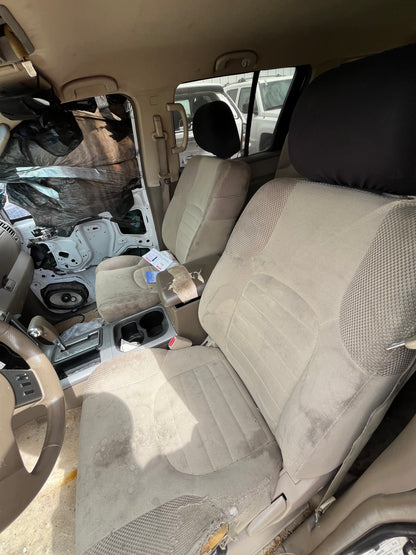 2005 Nissan Pathfinder - Stock #: M18621 - ML-11