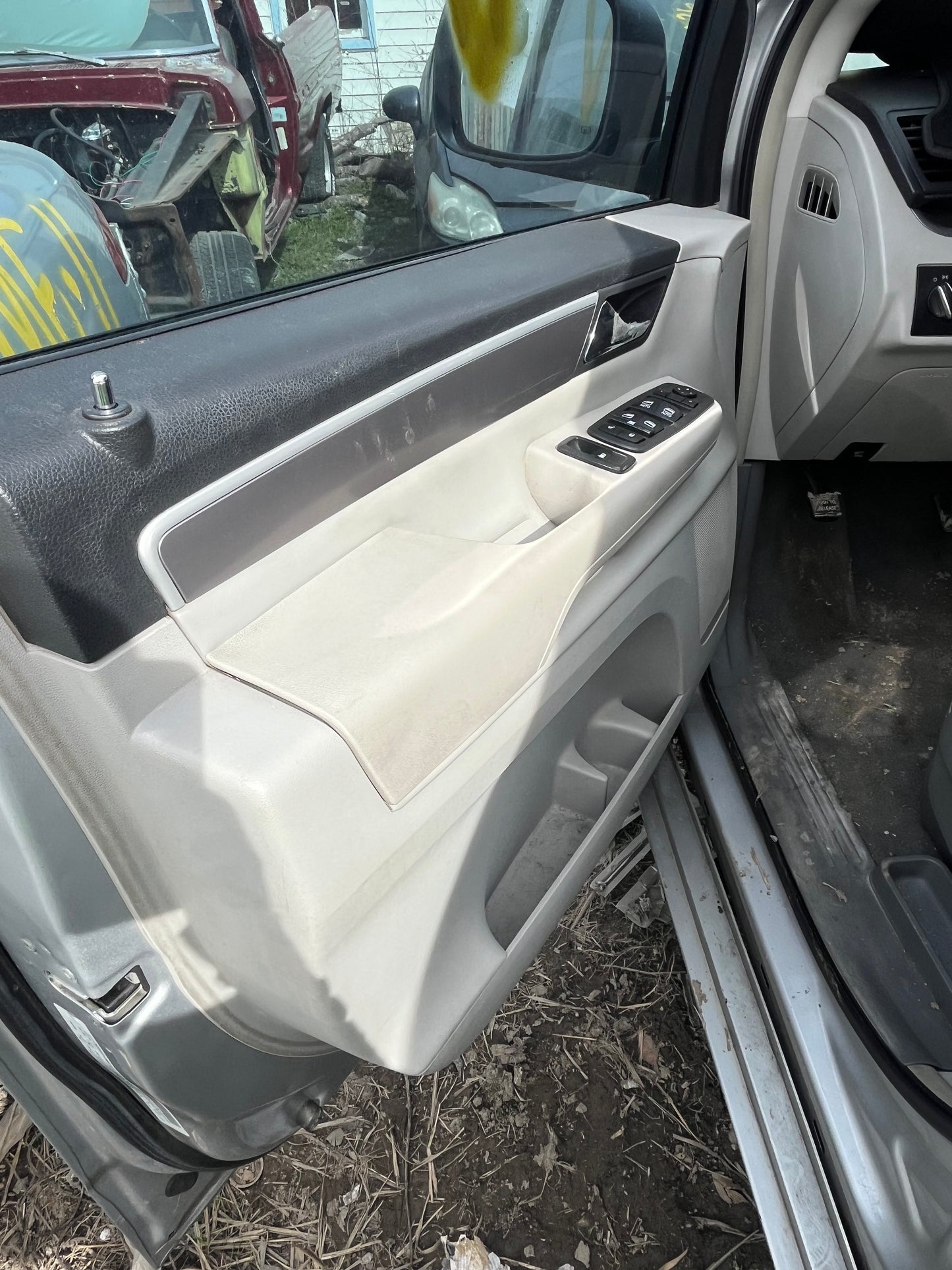 2009-2014 Volkswagen Routan - Stock #: M18500