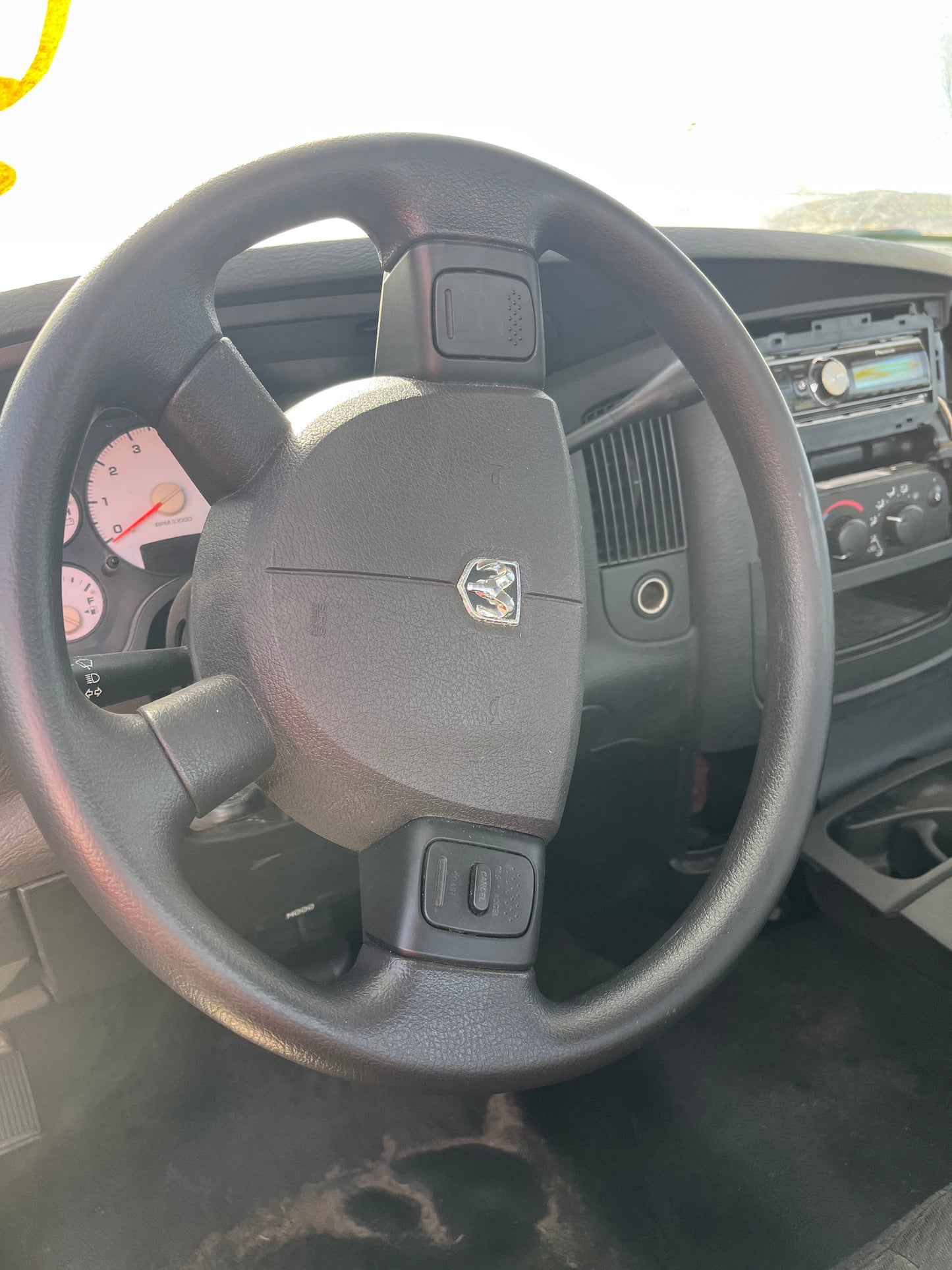 2004 Dodge RAM 1500 - Stock #: M18509 - MF-19