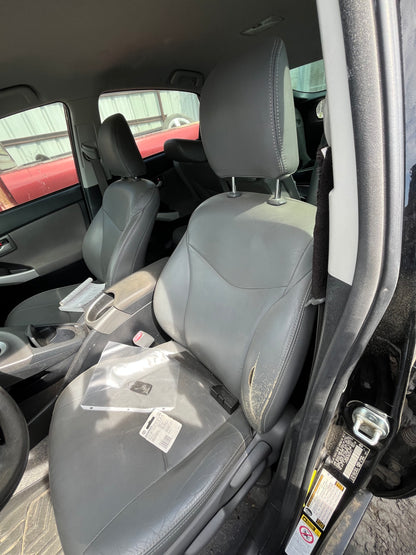 2014 Toyota Prius - Stock #: M18741 - MR-11