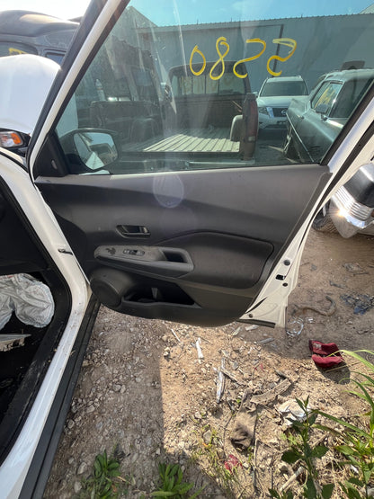 2021 NISSAN KICKS - STOCK #M18725