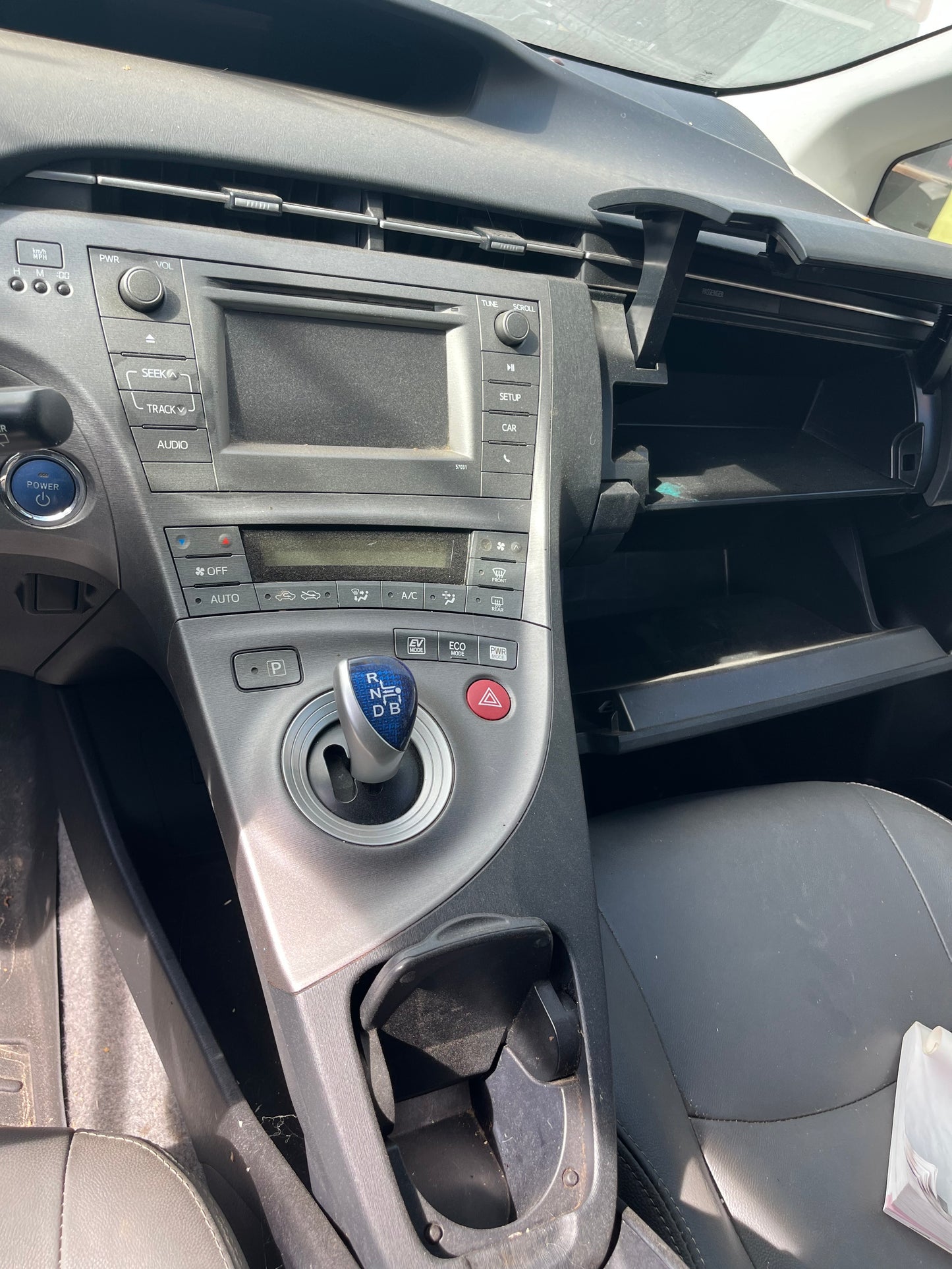 2014 Toyota Prius - Stock #: M18741 - MR-11