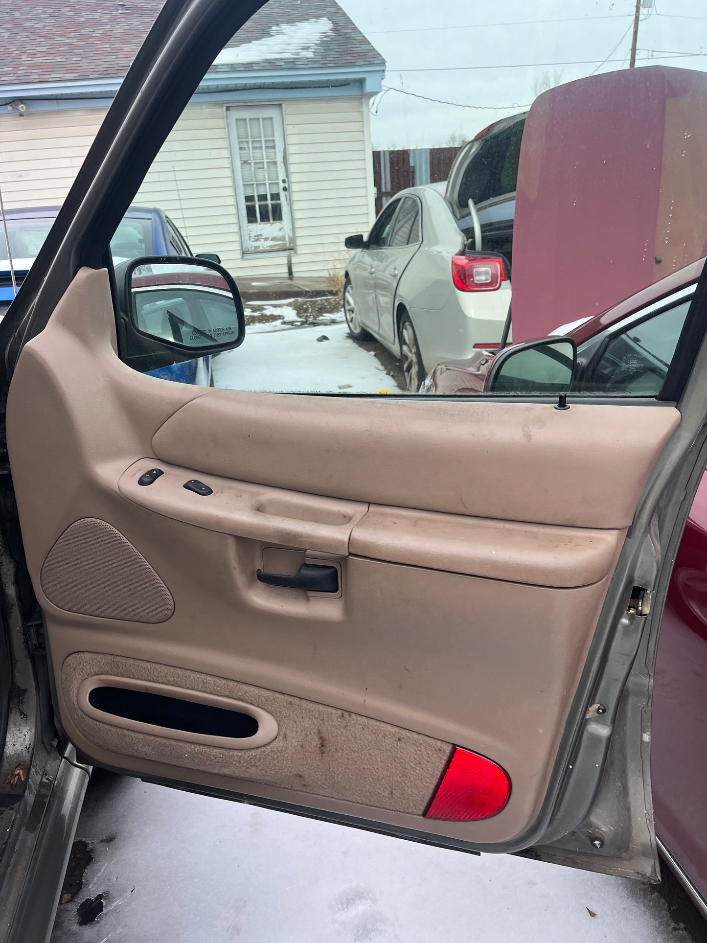 2000 FORD EXPLORER - STOCK #: M18432