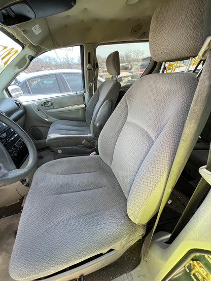 2006 Chrysler Town & Country - Stock #: M18508 - MF-18