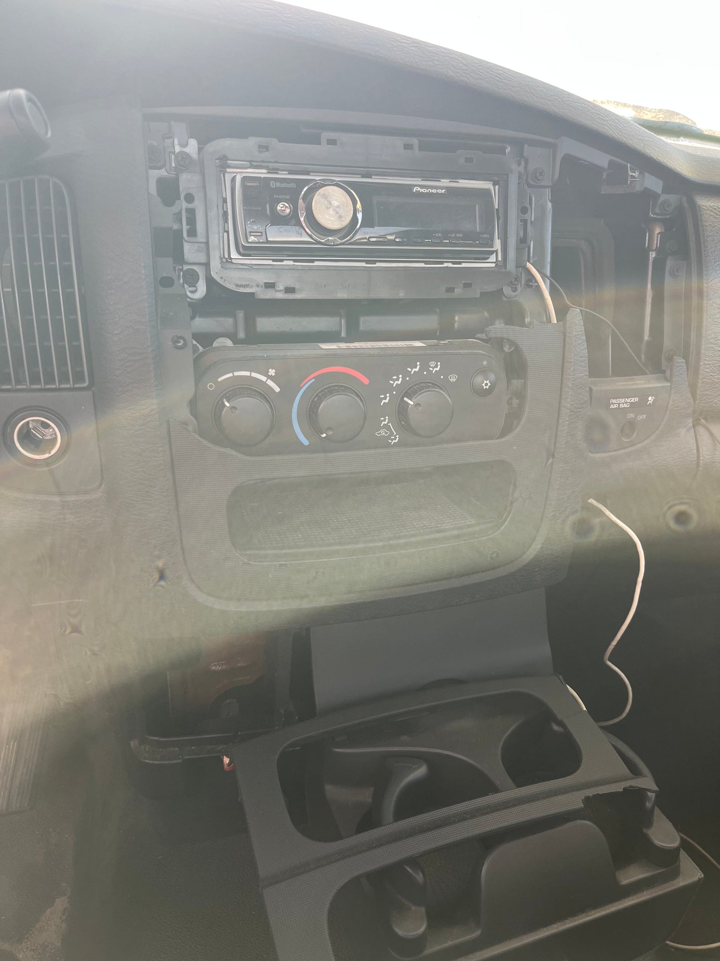 2004 Dodge RAM 1500 - Stock #: M18509 - MF-19