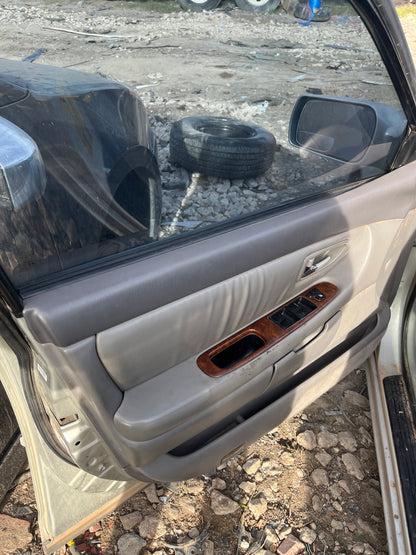 2000-2004 Toyota Avalon - Stock #: M18346